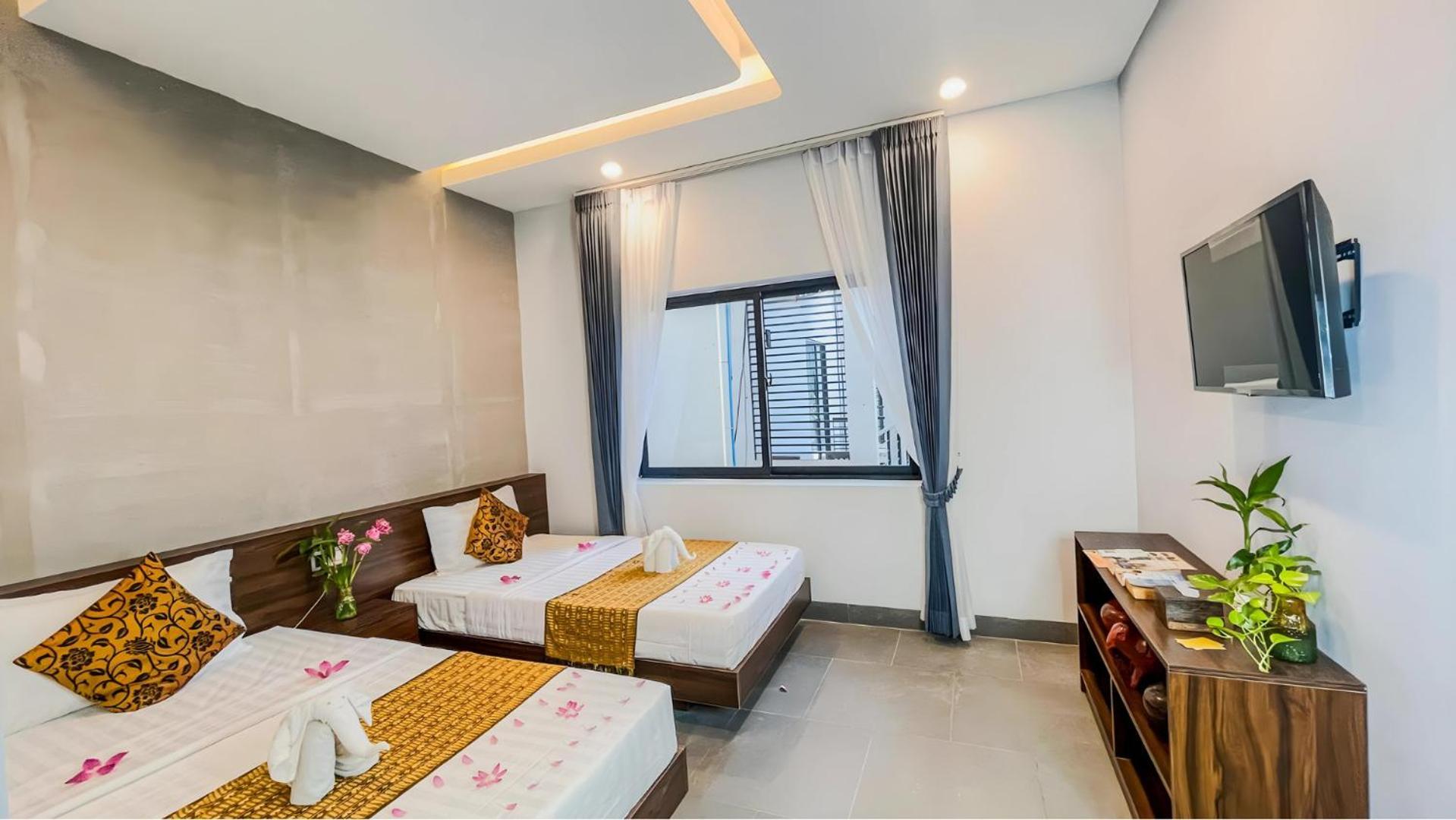 The Luxury Hotel Siem Reap Exterior photo