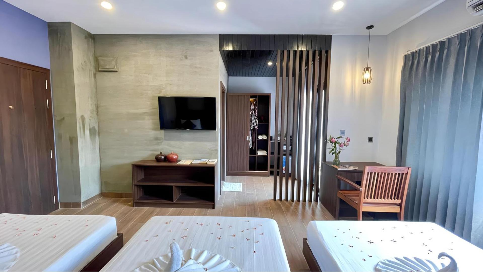 The Luxury Hotel Siem Reap Exterior photo