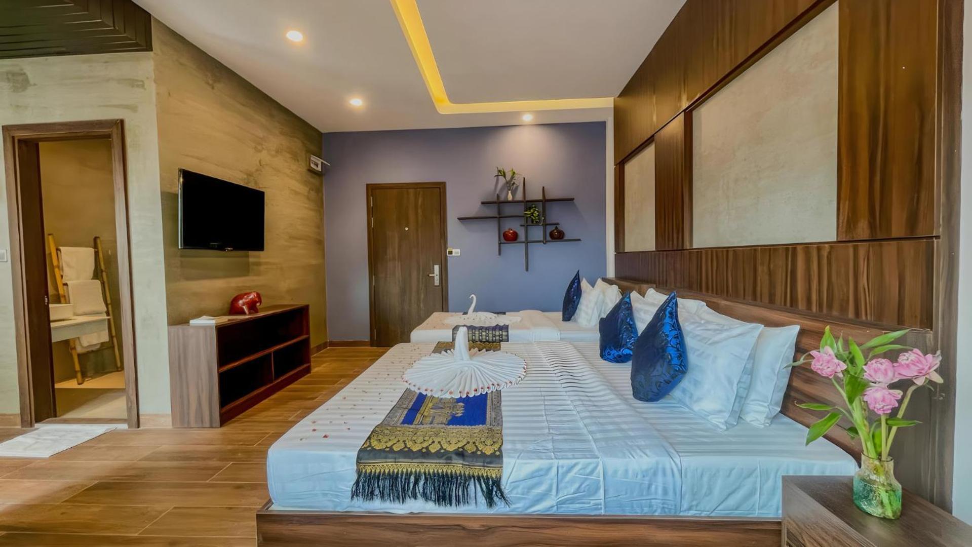 The Luxury Hotel Siem Reap Exterior photo