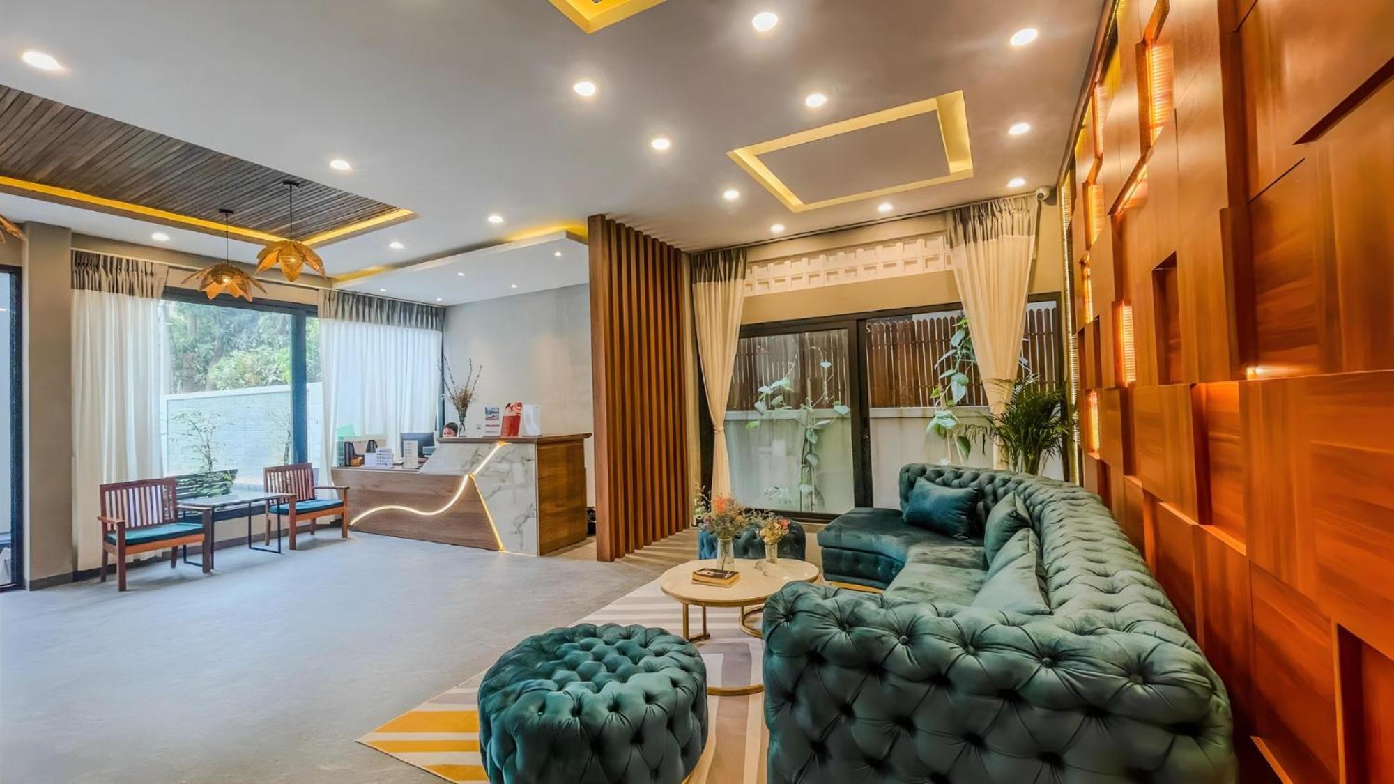 The Luxury Hotel Siem Reap Exterior photo